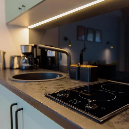 Sunny - Location - View Balcony ブカレスト