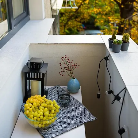 Sunny - Location - View Balcony * Bucharest