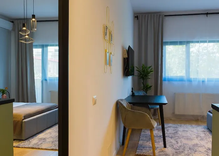 Sunny - Location - View Balcony Апартаменти